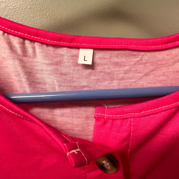 Tank Top NEW‎ 🟢 - Picture 2 of 4